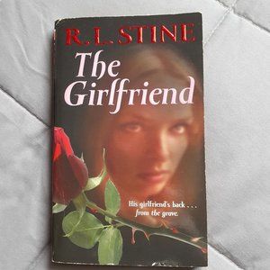 Point Thriller Ser. The Girlfriend by R. L. Stine (2004, Digest Paperback)